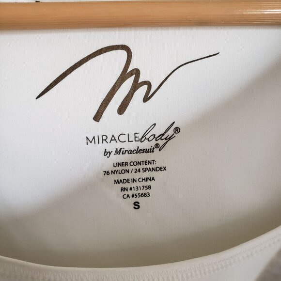 Miraclebody by Miraclesuit Printed Dip Dye Top w Built in Tank Small Long Sleeve - Picture 2 of 11